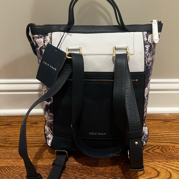 is the north face backpack good for school The North Face Backpack Borealis Black Laptop School Hiking Camping  NF0A5IW24H0